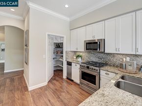 2886 Saklan Indian Dr, Walnut Creek CA 94595