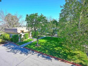 1160 Singingwood Ct #5 5, Walnut Creek CA 94595