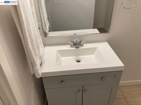 5406 Trask St, Oakland CA 94601