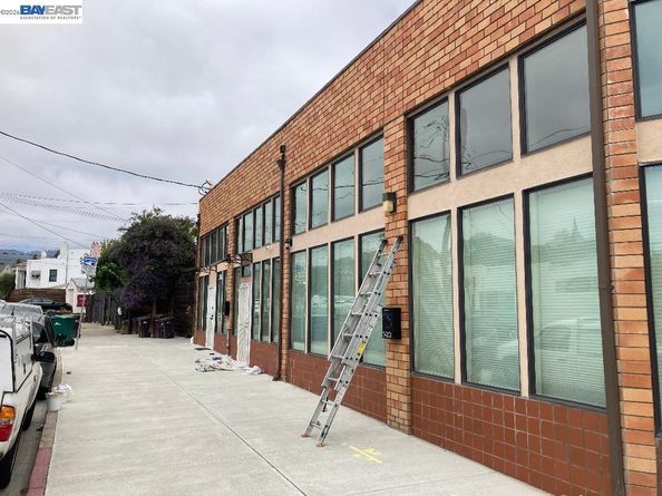 5406 Trask St, Oakland CA 94601