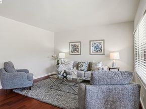 330 Tampa Ct, Foster City CA 94404