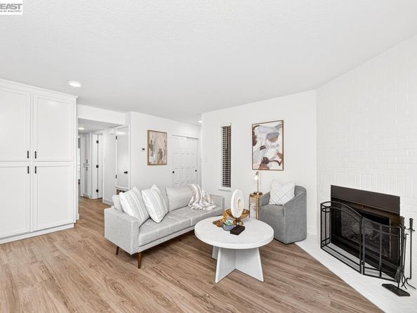 670 Peters, Pleasanton CA 94566