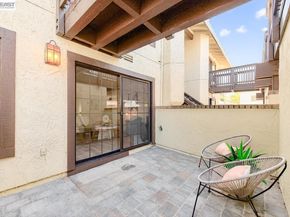 670 Peters, Pleasanton CA 94566