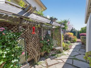 555 Ontario Dr, Livermore CA 94550