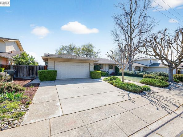555 Ontario Dr, Livermore CA 94550