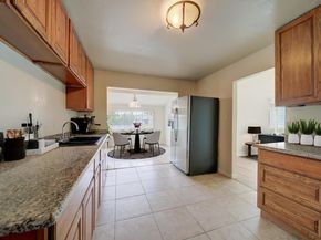 844 37Th St, Richmond CA 94805