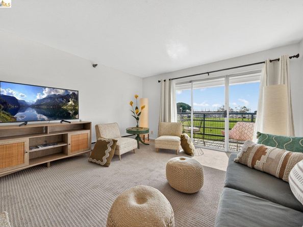 1205 Melville Sq 204, Richmond CA 94804