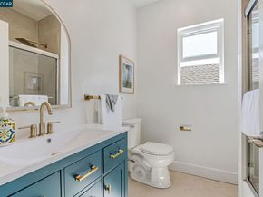 1727 9Th St, Oakland CA 94607