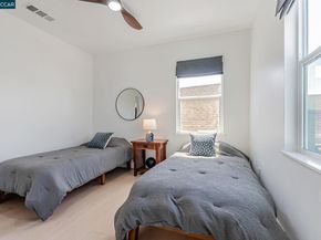 1727 9Th St, Oakland CA 94607