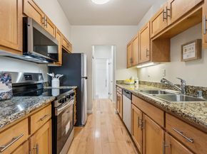 59 Marina Lakes Dr, Richmond CA 94804