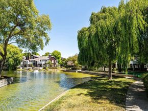 59 Marina Lakes Dr, Richmond CA 94804