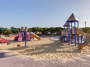 59 Marina Lakes Dr, Richmond CA 94804