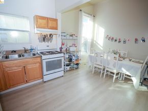 1432 Union ST, Oakland CA 94607