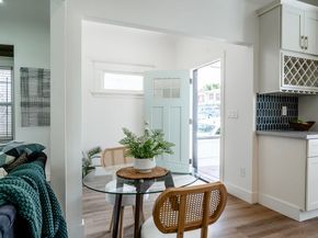 3708 Lyon Ave, Oakland CA 94601