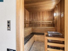 485 Canyon Oaks Dr J, Oakland CA 94605