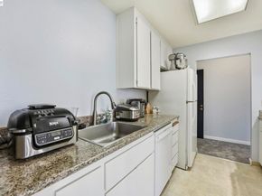 39490 Albany Cmn X, Fremont CA 94538