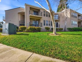 39490 Albany Cmn X, Fremont CA 94538