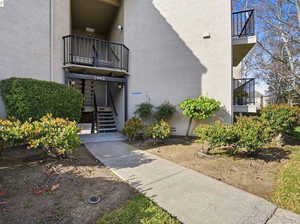 39490 Albany Cmn X, Fremont CA 94538