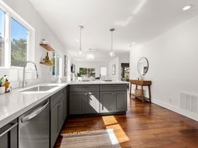 3920 Edgemoor Pl, Oakland CA 94605