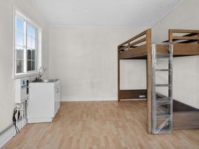 210 Chanslor Ave, Richmond CA 94801