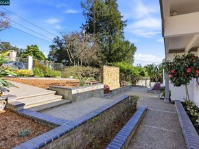 128 Diablo View Dr, Orinda CA 94563