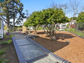 128 Diablo View Dr, Orinda CA 94563