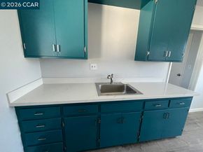 1636 101St Ave, Oakland CA 94603