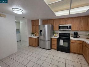 2581 El Portal Dr C, San Pablo CA 94806
