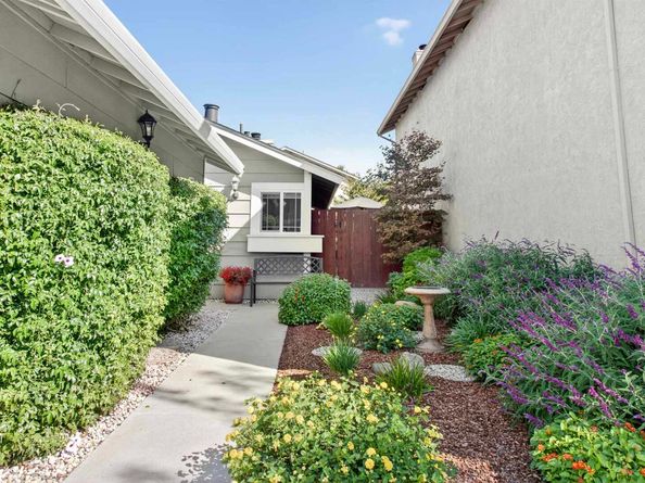 2229 Delucchi Drive, Pleasanton CA 94588