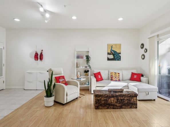 2255 Showers Dr 111, Mountain View CA 94040