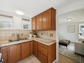 3846 Beaumont Ave, Oakland CA 94602