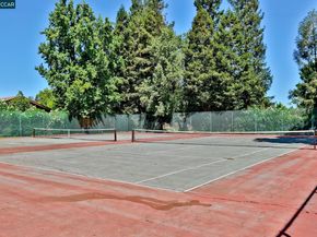 833 Camelback Pl, Pleasant Hill CA 94523