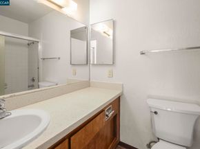 833 Camelback Pl, Pleasant Hill CA 94523