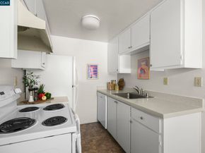 833 Camelback Pl, Pleasant Hill CA 94523