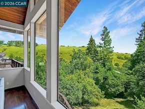 130 Hillcroft Way, Walnut Creek CA 94597