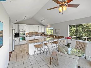 130 Hillcroft Way, Walnut Creek CA 94597