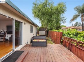 24805 Canyon View Ct, Hayward CA 94541