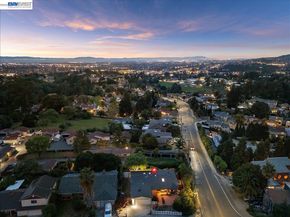 24805 Canyon View Ct, Hayward CA 94541