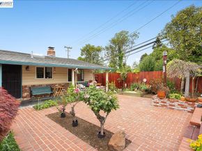 24805 Canyon View Ct, Hayward CA 94541