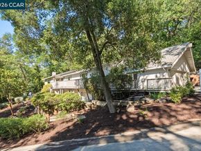 3 Mountain View Pl, Lafayette CA 94549