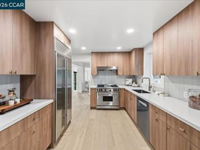 3 Mountain View Pl, Lafayette CA 94549