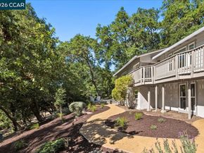 3 Mountain View Pl, Lafayette CA 94549