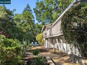 3 Mountain View Pl, Lafayette CA 94549