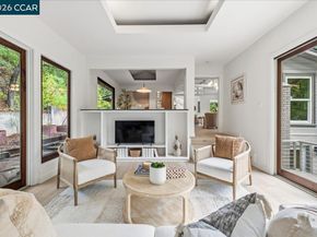 3 Mountain View Pl, Lafayette CA 94549