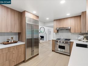 3 Mountain View Pl, Lafayette CA 94549