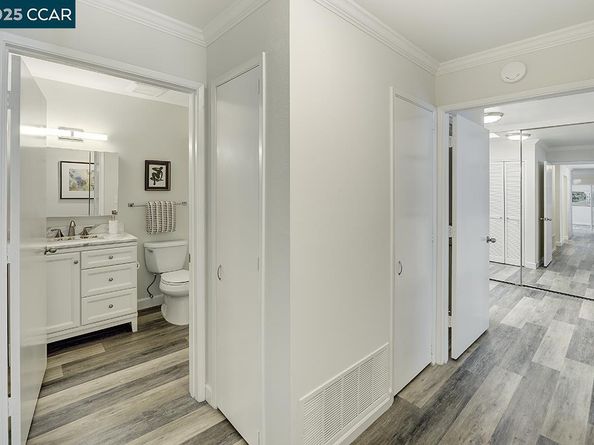 1315 Golden Rain Rd 2, Walnut Creek CA 94595