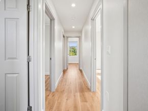 882 61St St, Oakland CA 94608