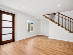 882 61St St, Oakland CA 94608