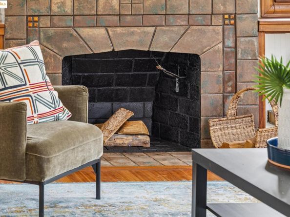 574 Weldon Ave, Oakland CA 94610