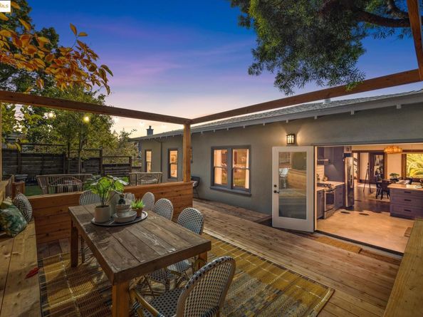 574 Weldon Ave, Oakland CA 94610